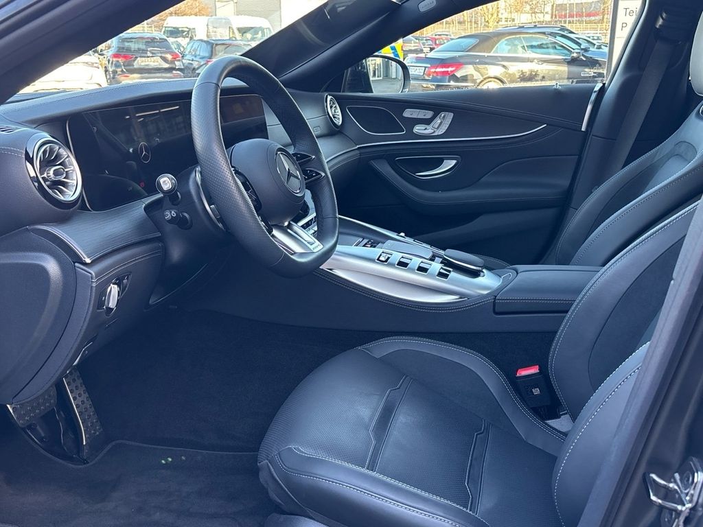 Mercedes-Benz AMG GT 2025