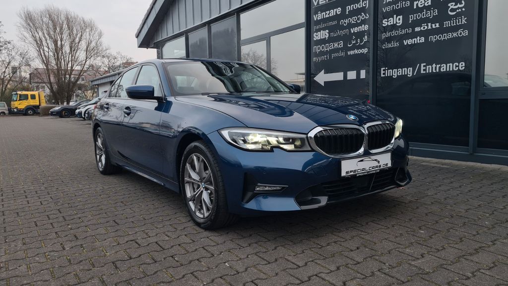 BMW 330 2021