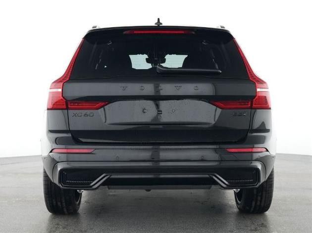 Volvo XC60 2025