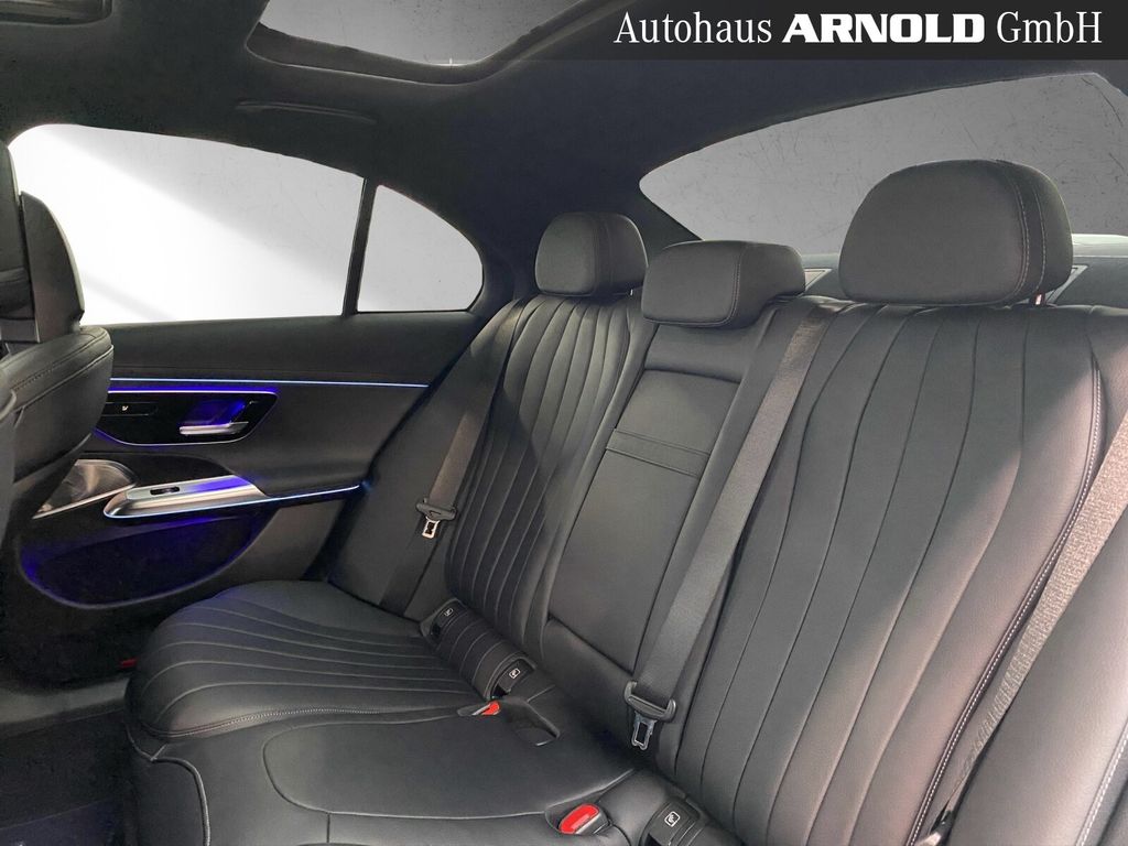 Mercedes-Benz E 300 2025