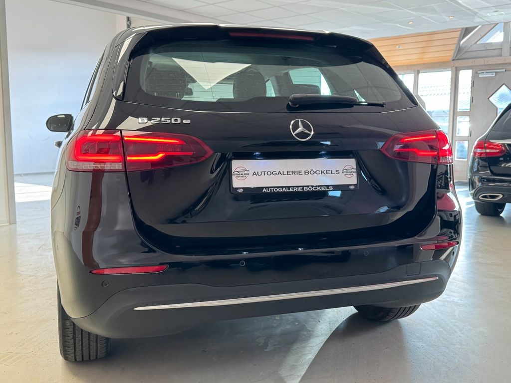 Mercedes-Benz B 250 2022