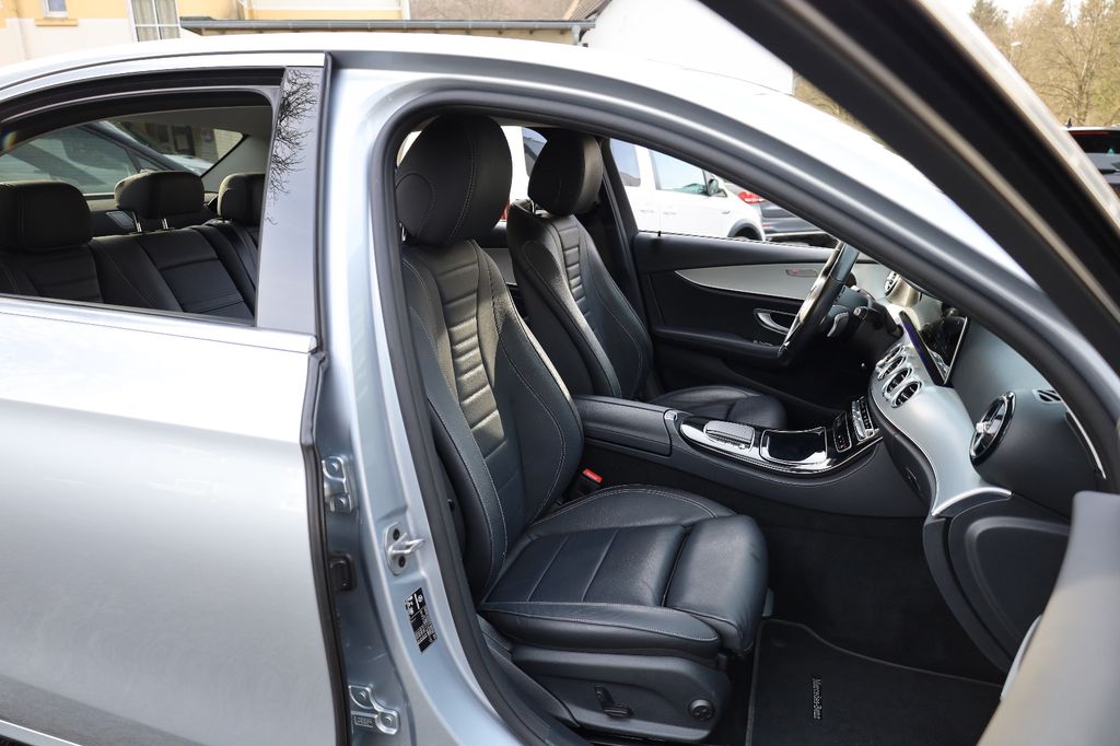 Mercedes-Benz E 300 2020