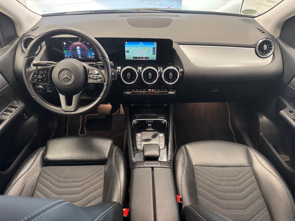 Mercedes-Benz B 250 2022