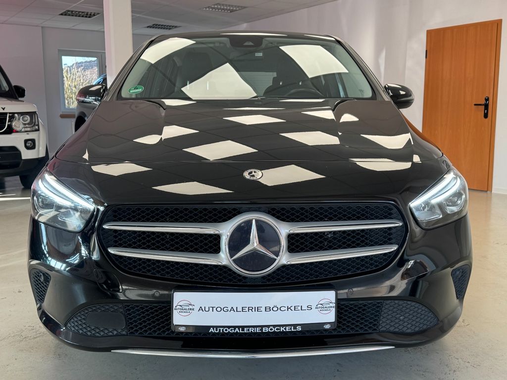 Mercedes-Benz B 250 2022