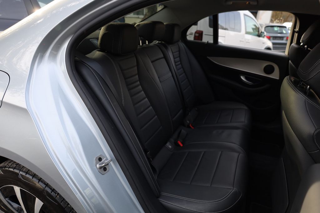 Mercedes-Benz E 300 2020