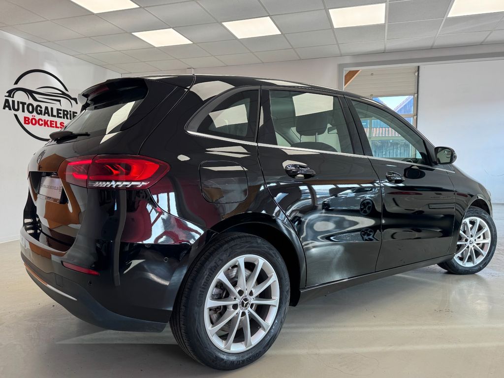 Mercedes-Benz B 250 2022