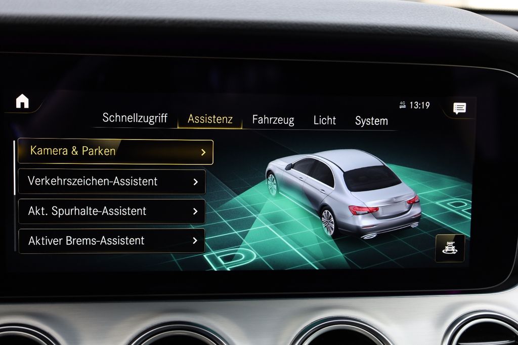 Mercedes-Benz E 300 2020