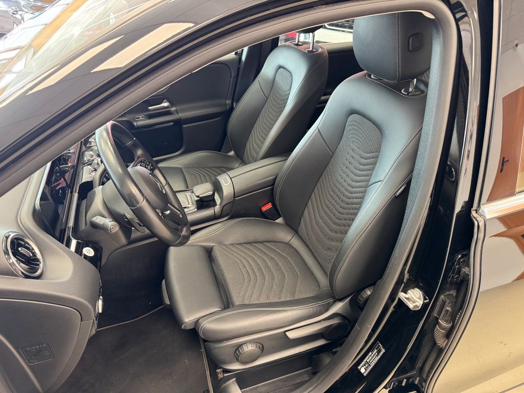 Mercedes-Benz B 250 2022