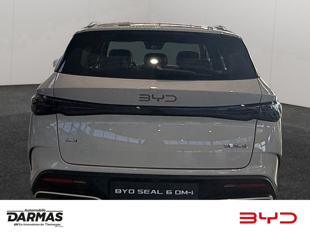BYD SEAL 6 2025
