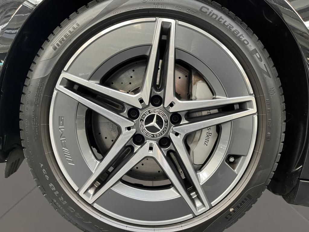 Mercedes-Benz C 300 2024