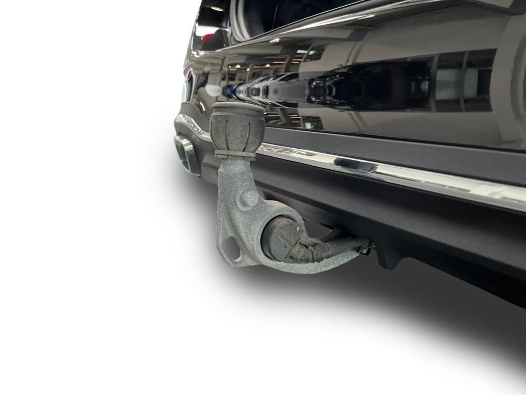 Mercedes-Benz C 300 2024