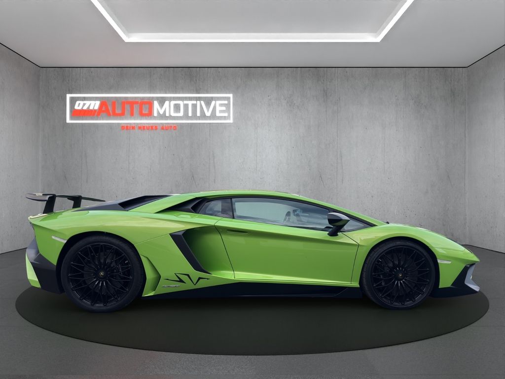 Lamborghini Aventador 2017