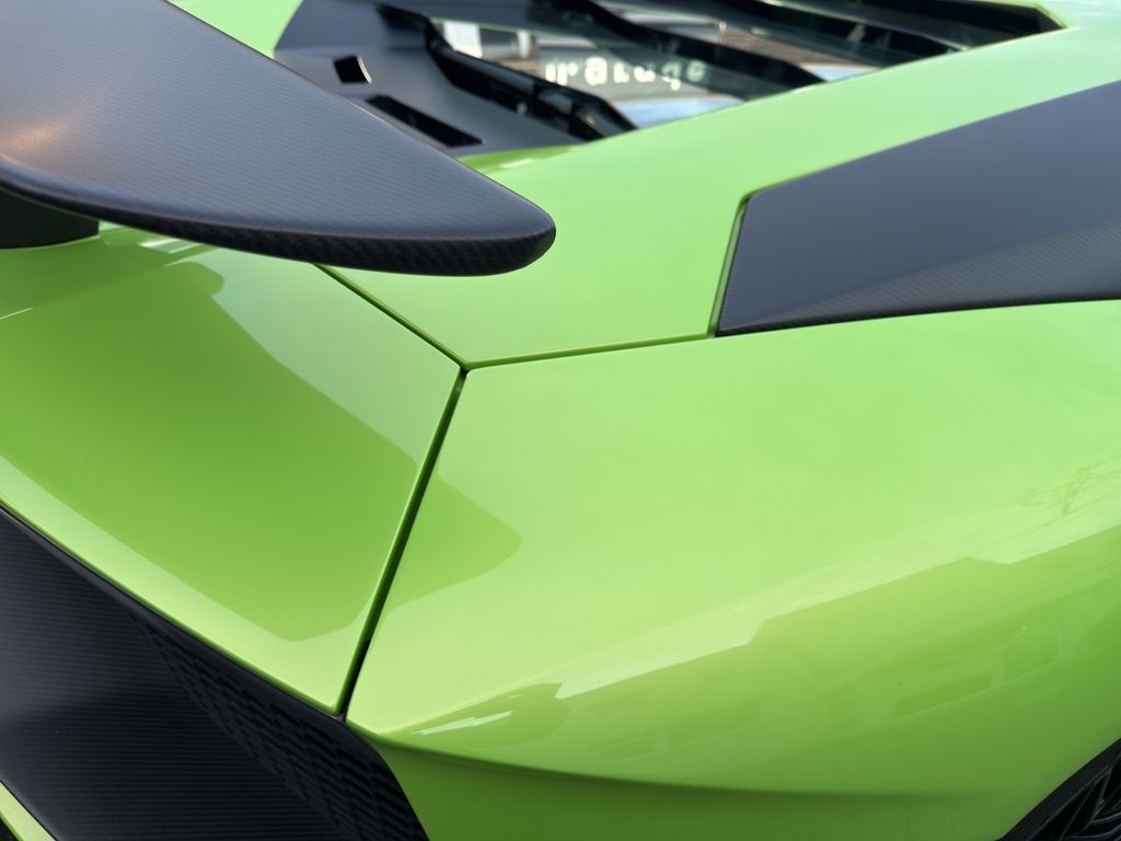 Lamborghini Aventador 2017