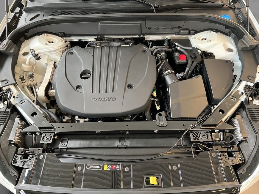 Volvo XC60 2022