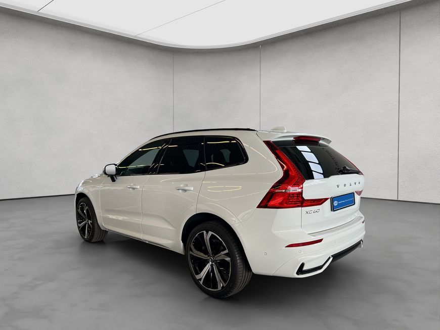 Volvo XC60 2022
