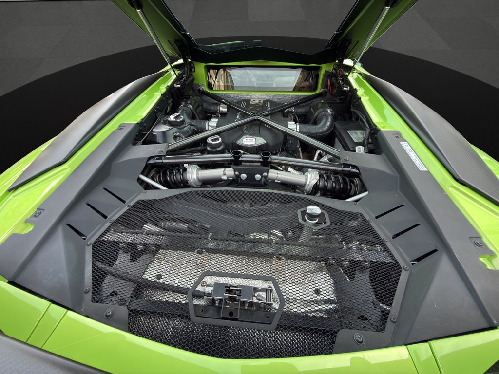 Lamborghini Aventador 2017