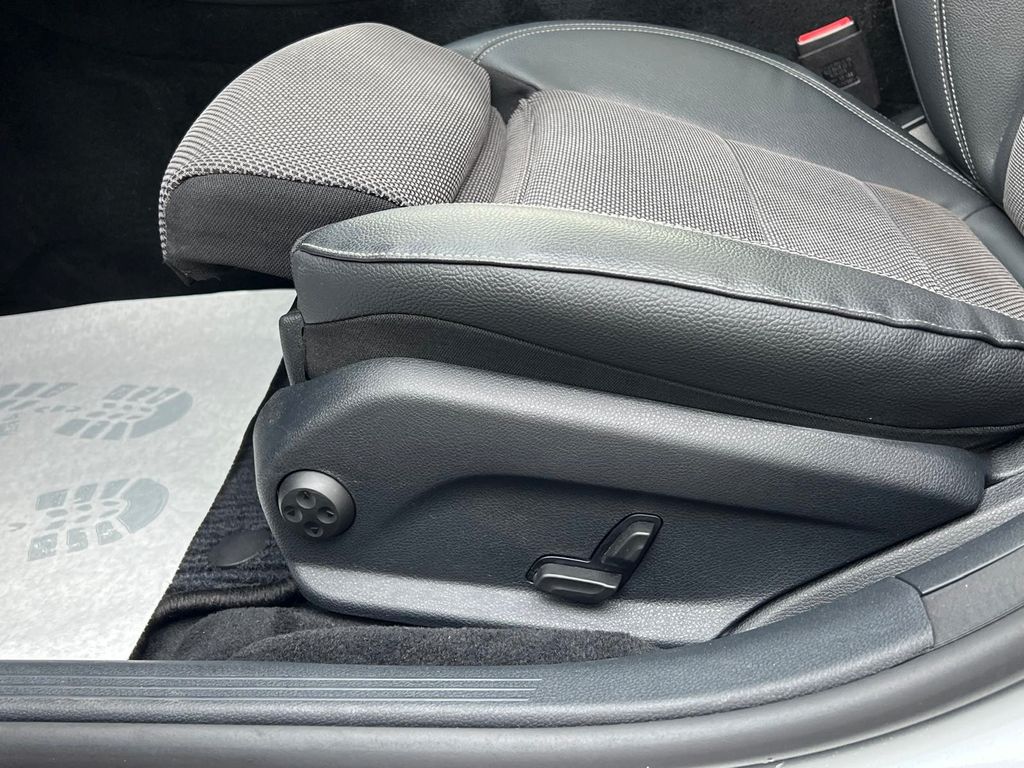 Mercedes-Benz E 300 2020