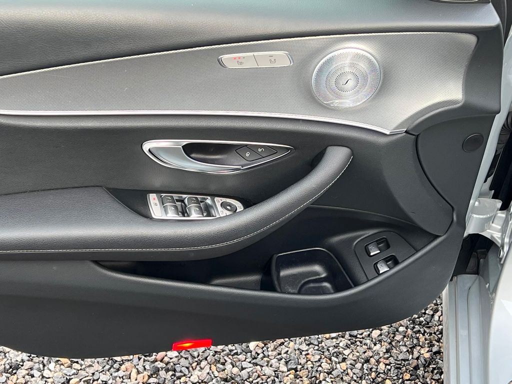 Mercedes-Benz E 300 2020