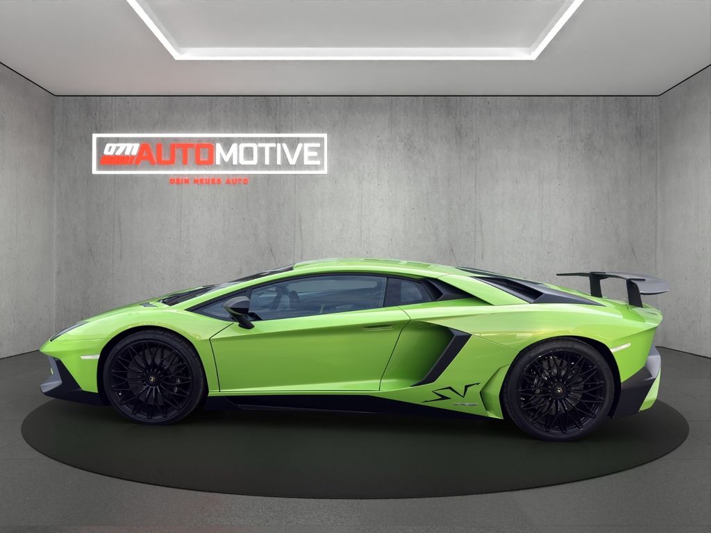 Lamborghini Aventador 2017
