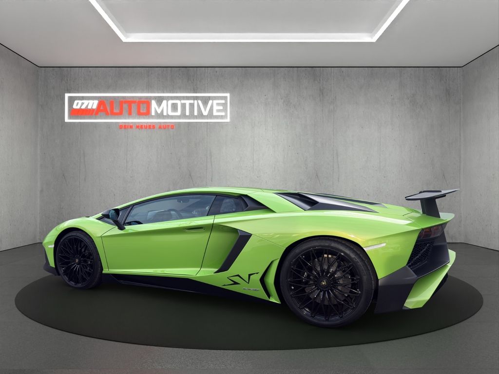 Lamborghini Aventador 2017