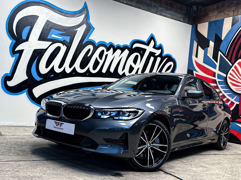BMW 330 2021
