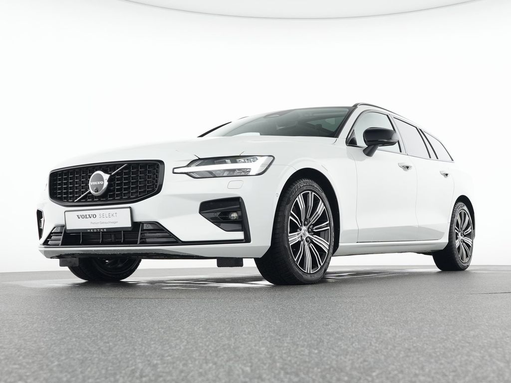 Volvo V60 2025
