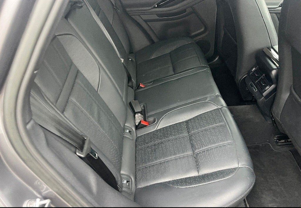 Land Rover Range Rover Evoque 2023