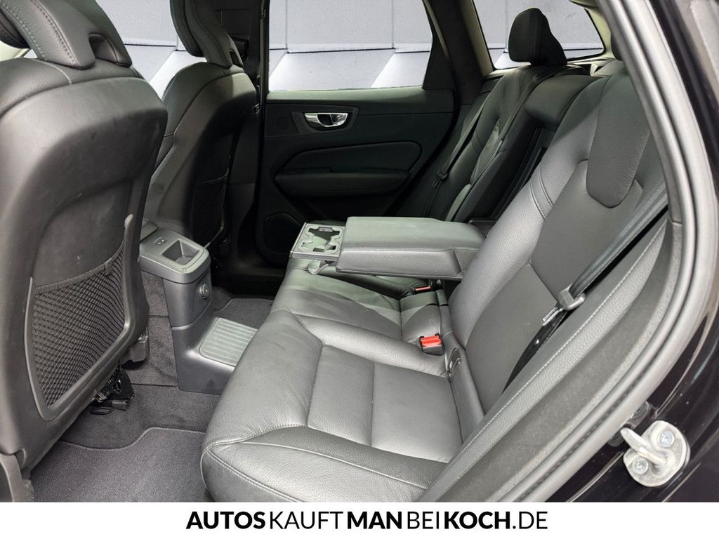 Volvo XC60 2025
