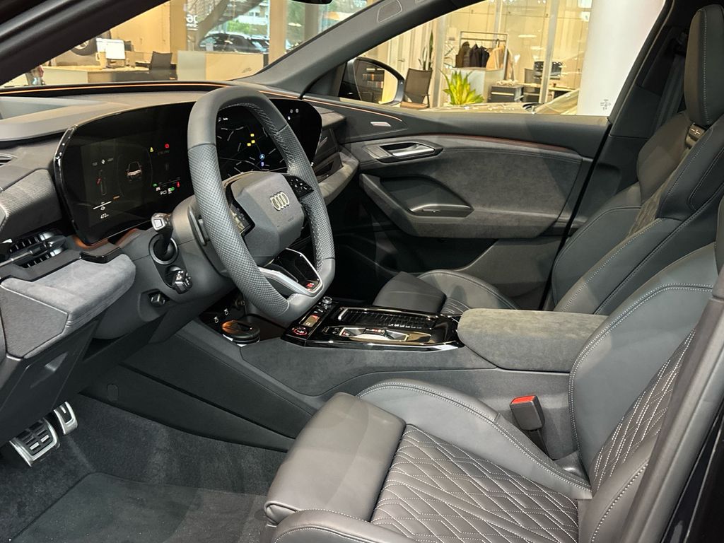 Audi SQ6 e-tron 2026