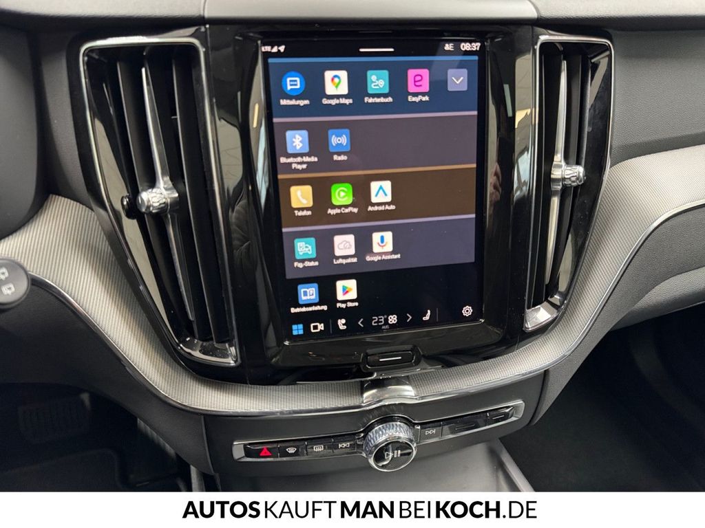 Volvo XC60 2025