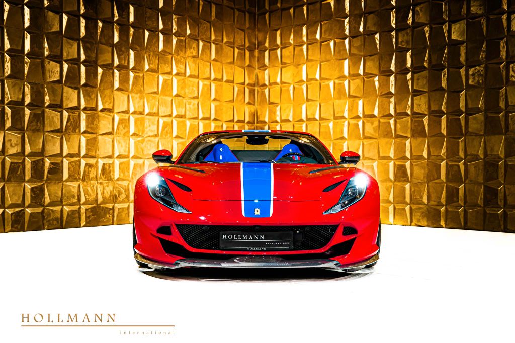 Ferrari 812 2022