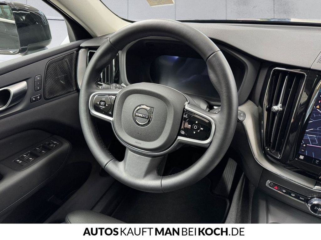 Volvo XC60 2025