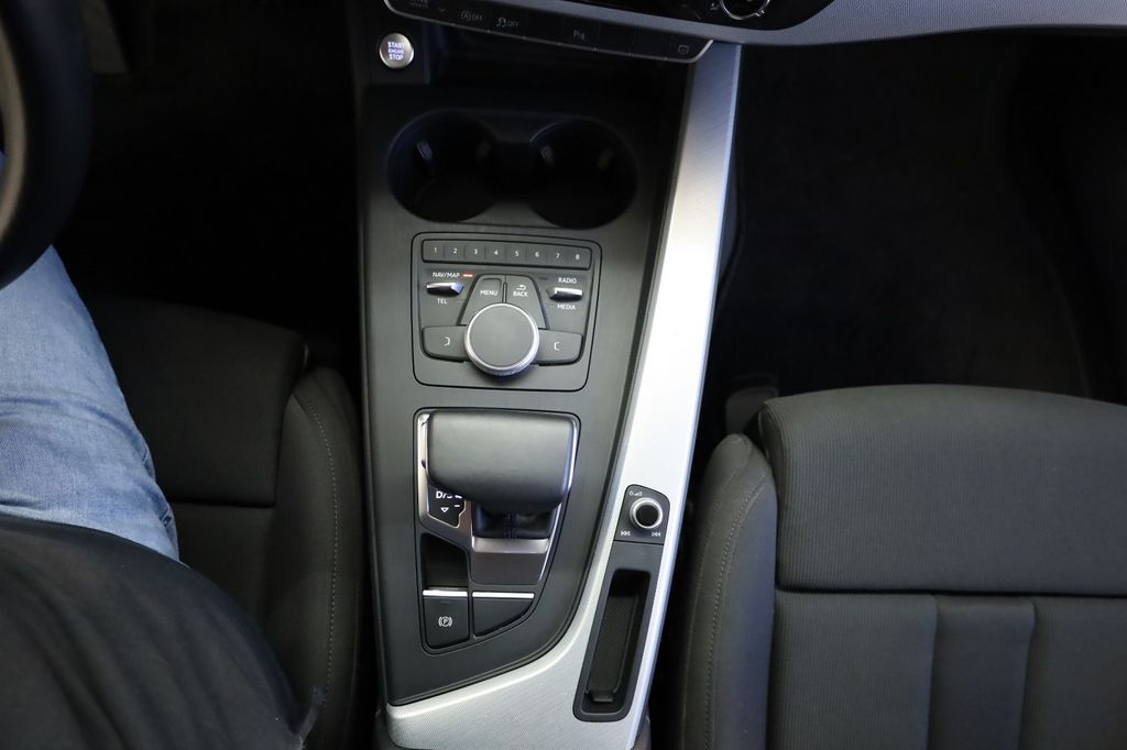 Audi A4 2019