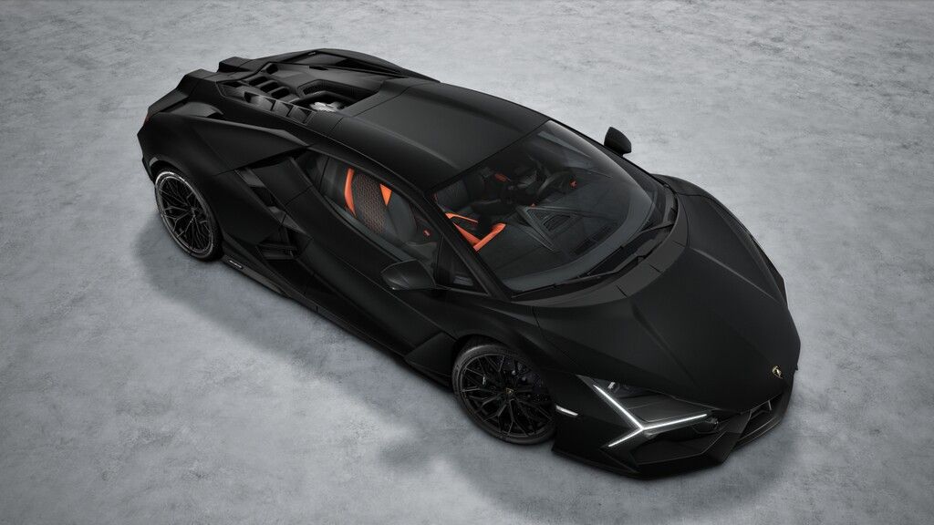 Lamborghini Revuelto