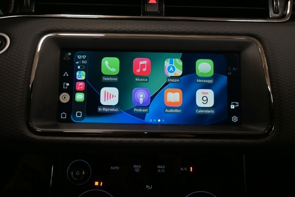 Land Rover Range Rover Evoque 2021