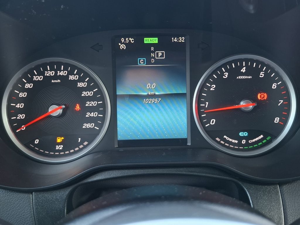 Mercedes-Benz GLC 300 2021