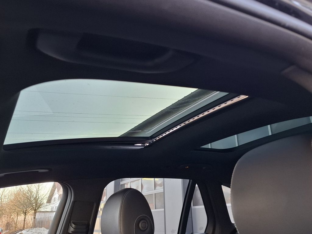 Mercedes-Benz GLC 300 2021