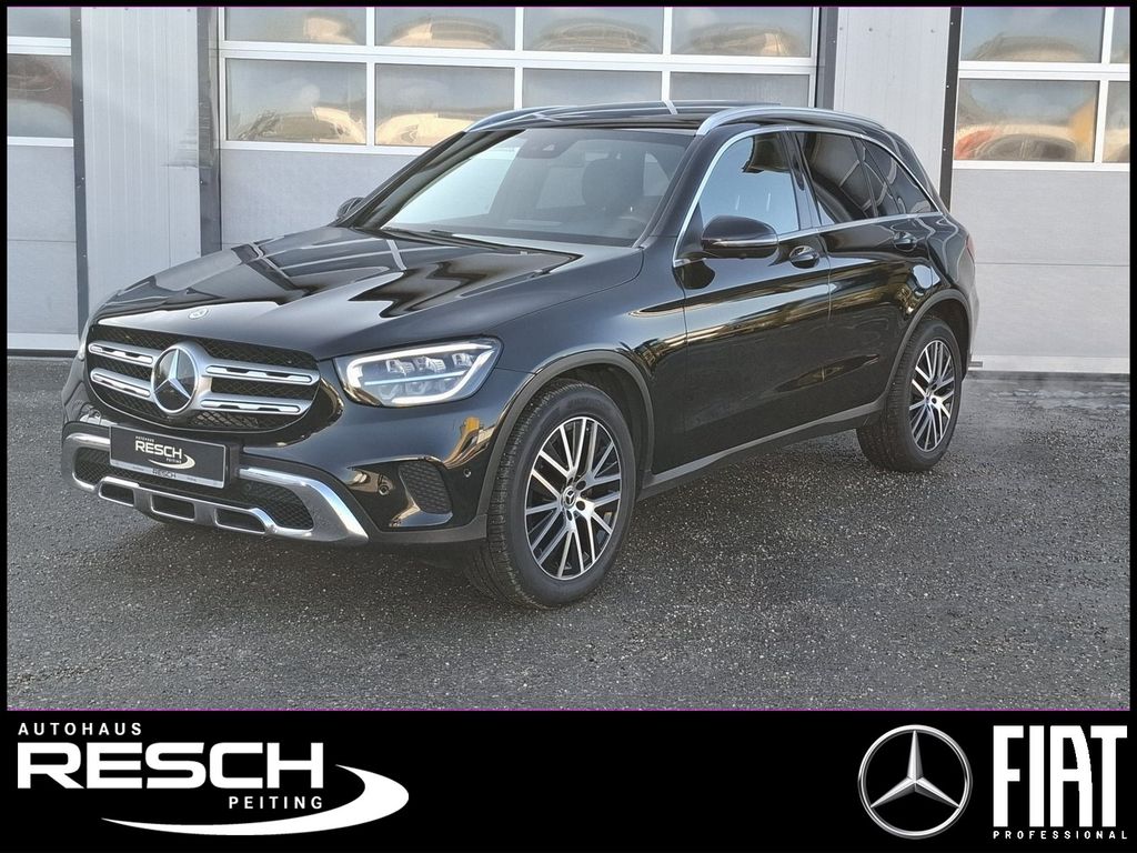 Mercedes-Benz GLC 300 2021