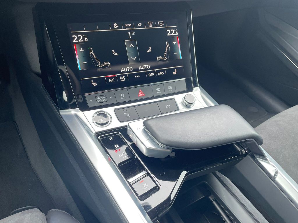Audi e-tron 2020