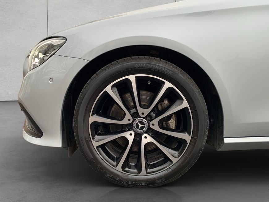 Mercedes-Benz E 220 2022