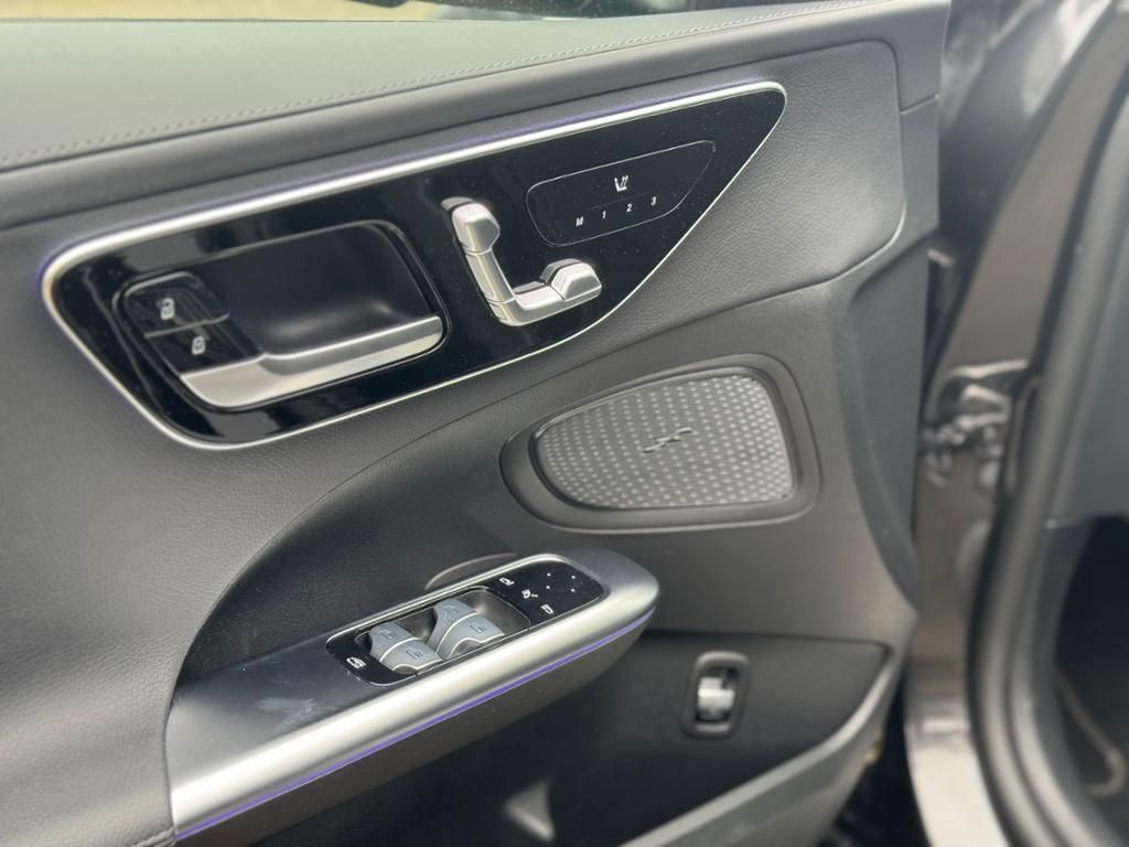 Mercedes-Benz C 300 2024