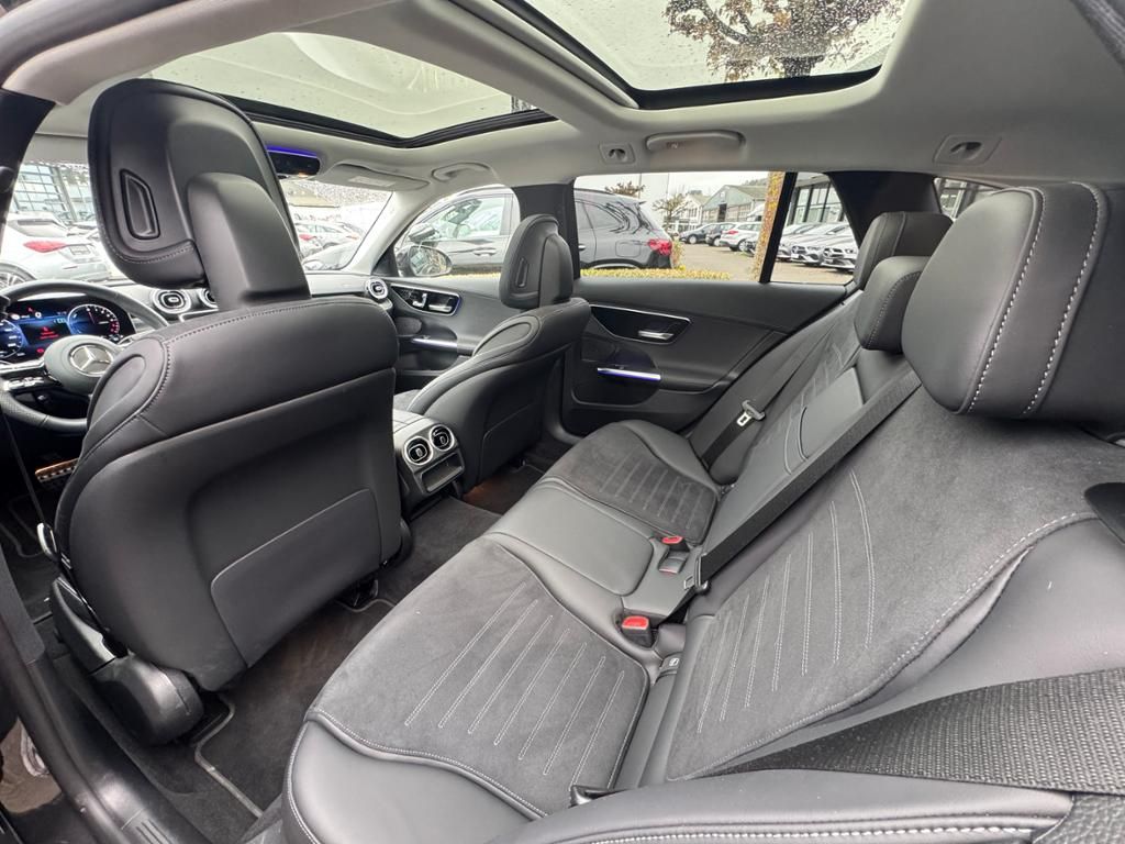 Mercedes-Benz C 300 2024