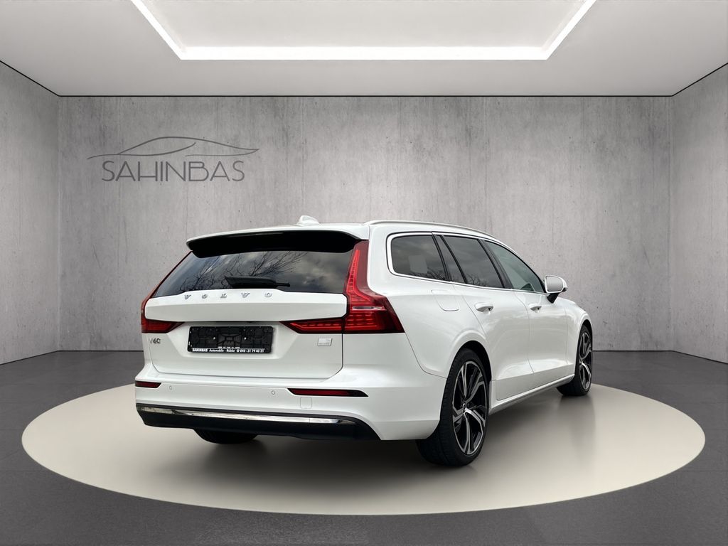 Volvo V60 2022