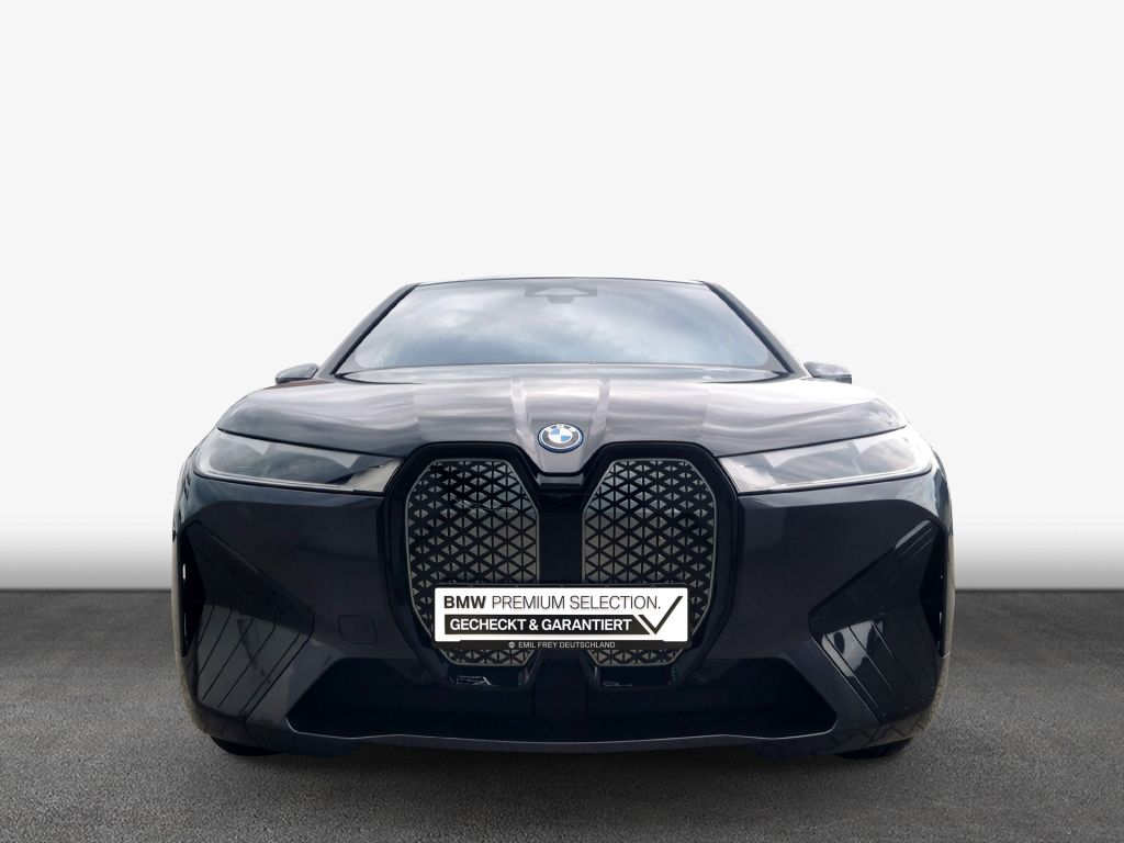 BMW iX 2022