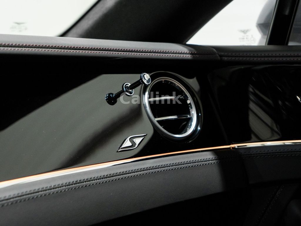 Bentley Continental GT 2024