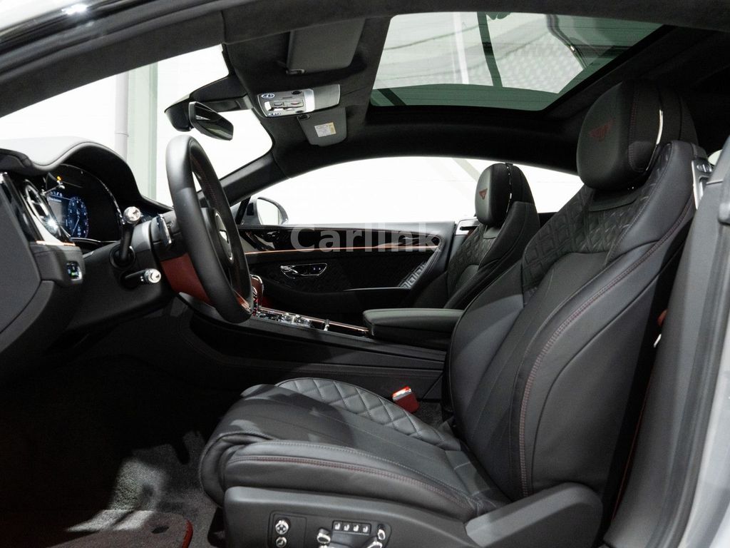Bentley Continental GT 2024