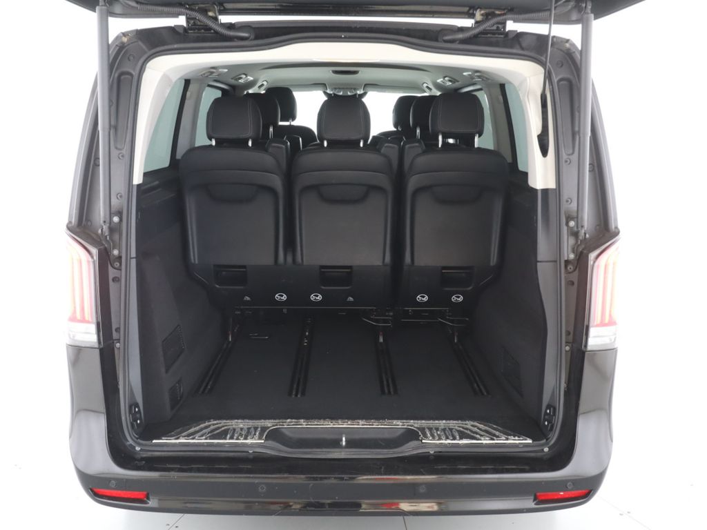 Mercedes-Benz V 300 2024