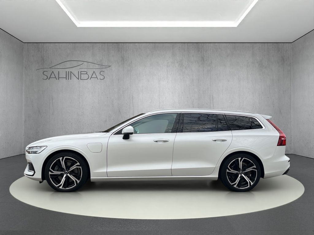 Volvo V60 2022