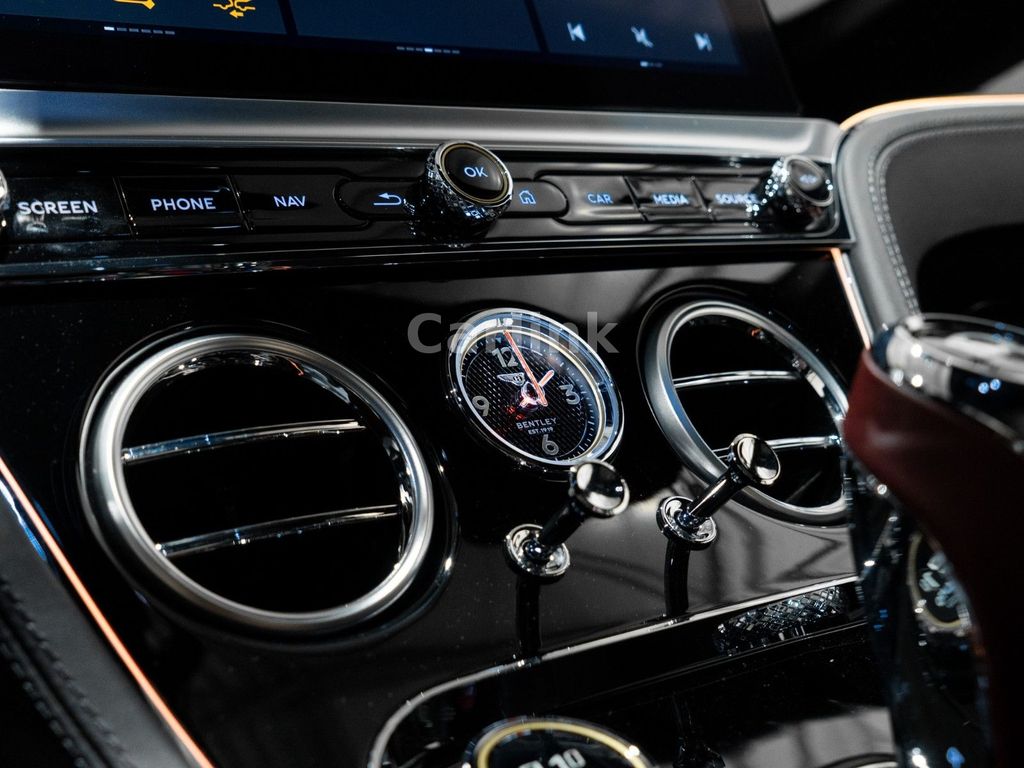 Bentley Continental GT 2024