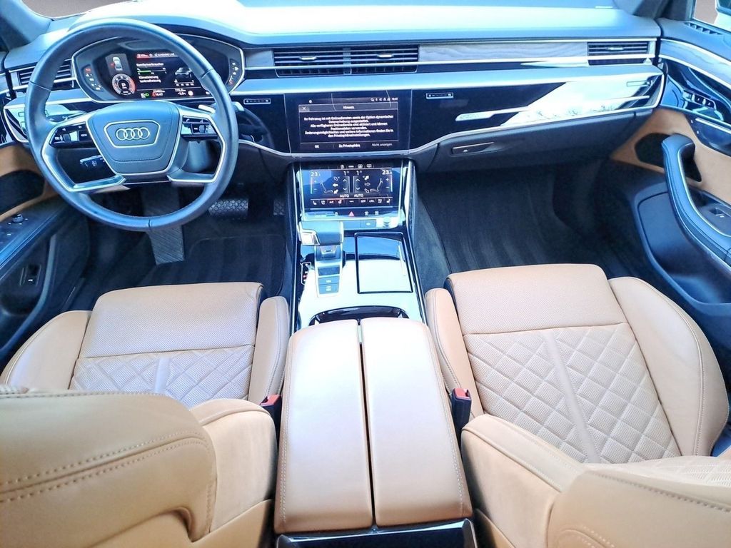 Audi A8 2024